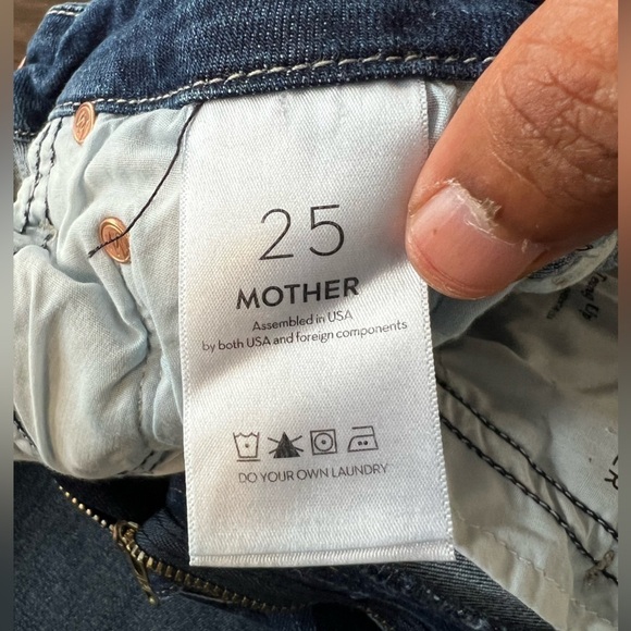 Mother The High Waist Looker Jeans in Teaming Up - Picture 8 of 12